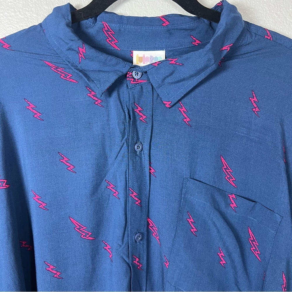 NWT LuLaRoe Long Sleeve Men’s‎ 3XL Shirt Blue With Pink Lightning Rayon